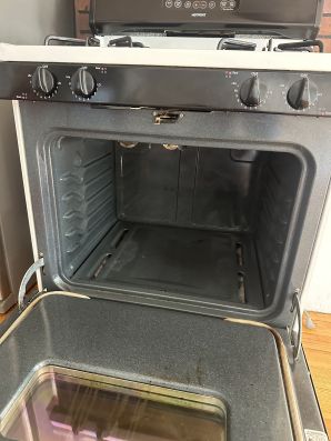 Deep Cleaning in Woburn, MA (2)